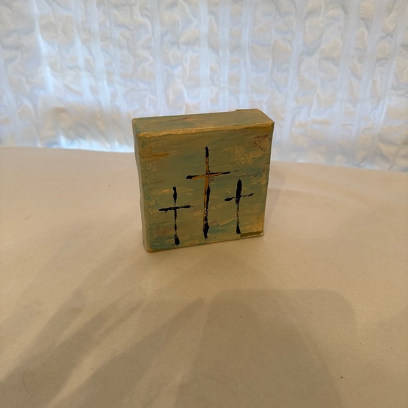 Abstract Crosses Canvas Wall Art - Blue and Gold - Picture 7 of 7